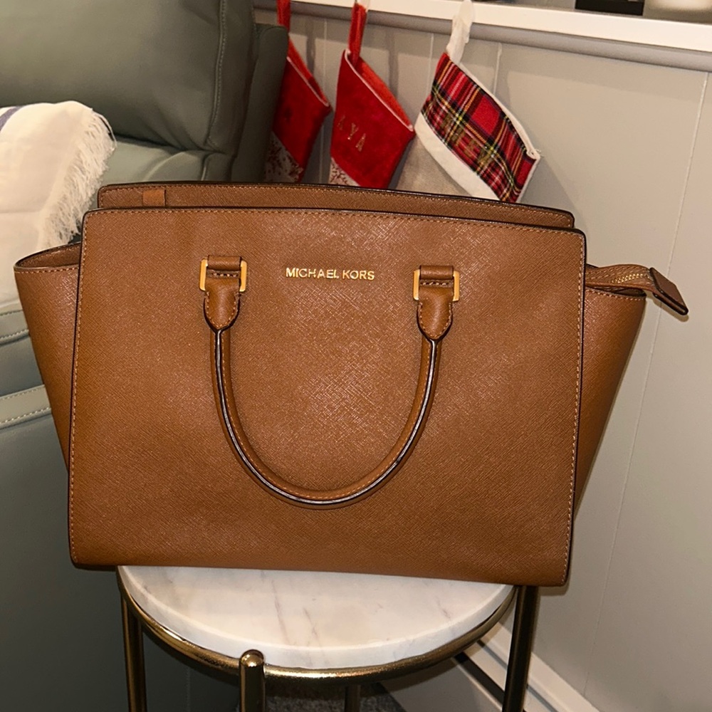 MICHAEL KORS LARGE SELMA